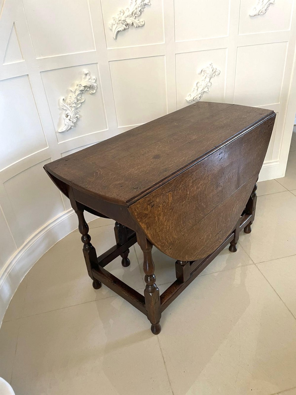  Antique 17th Century Oak Gate Leg Dining Table 
