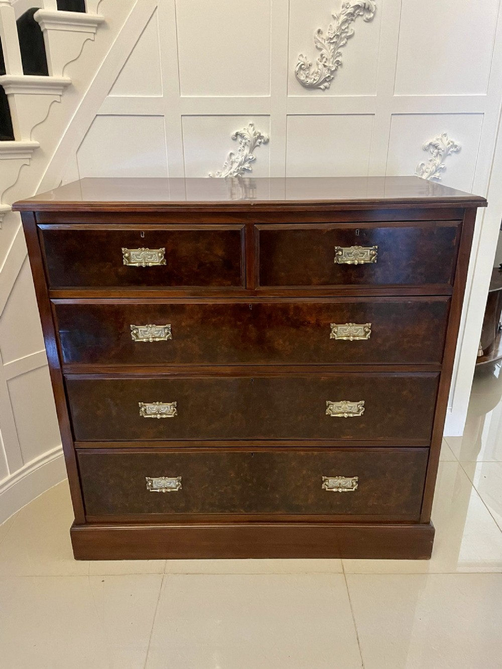 Outstanding Quality Antique Victorian Burr Walnut Chest of Drawers 

