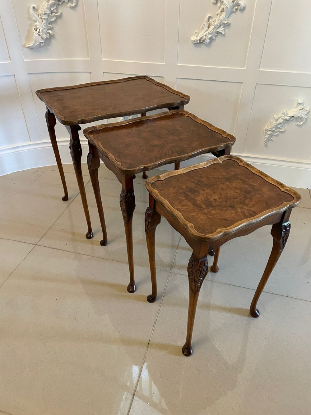  Outstanding Quality Antique Burr Walnut Nest of 3 Tables 