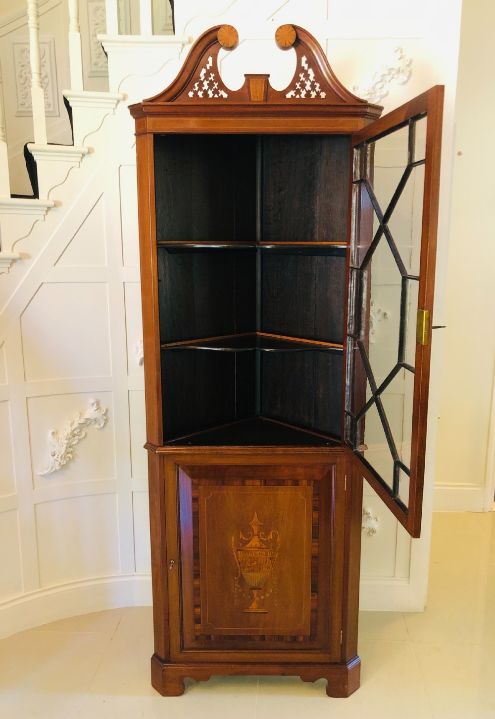  Fine Quality Antique  Edwardian Inlaid Mahogany Corner Cupboard
 View VII