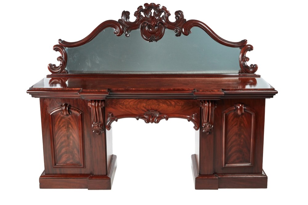 Fantastic Quality Antique Victorian Carved Mahogany Mirror Back Sideboard
