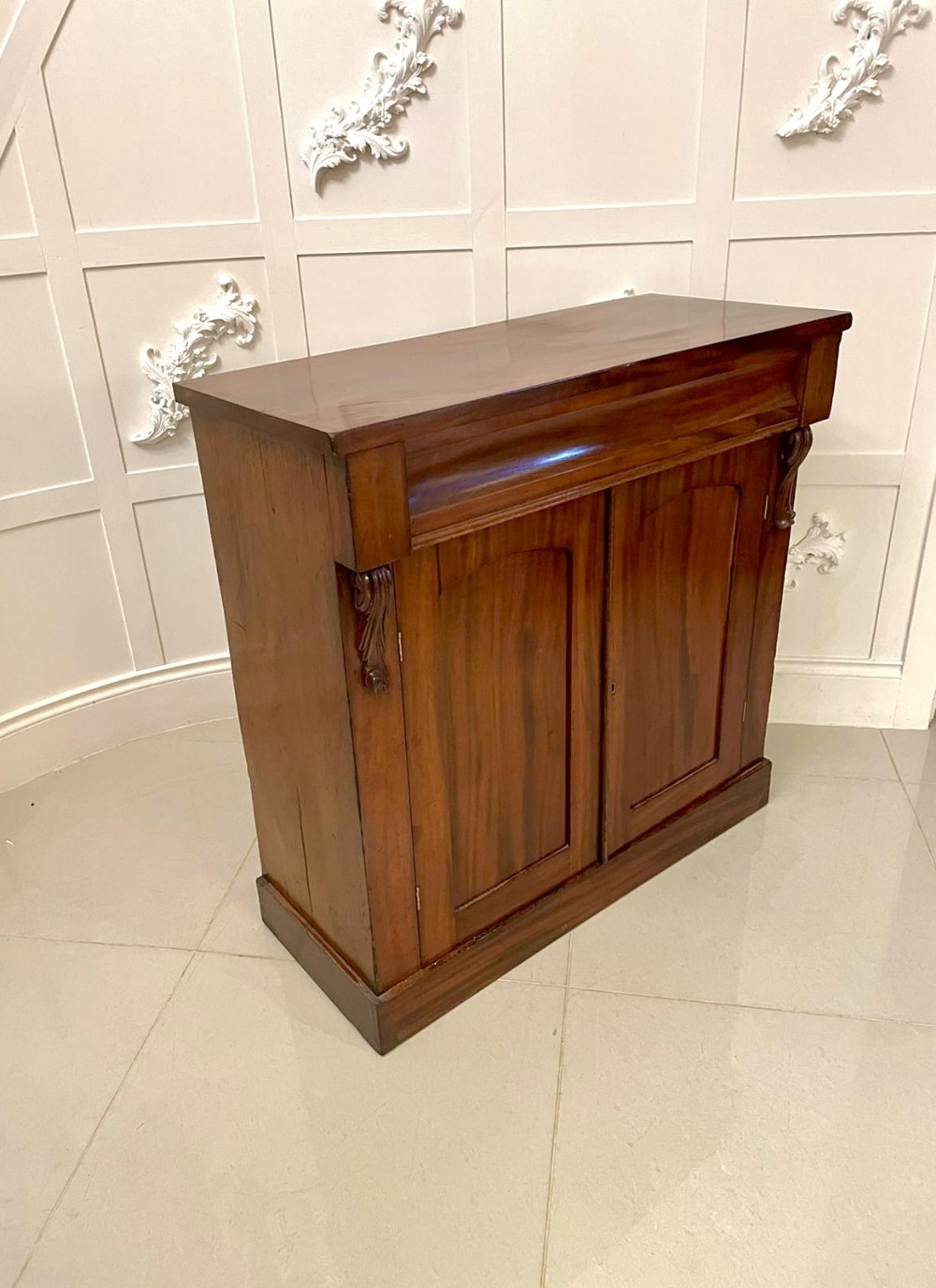   Antique Victorian Quality Mahogany Sideboard 
