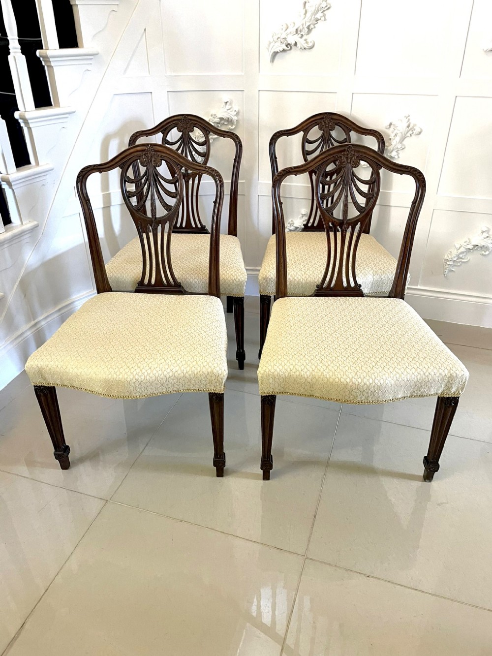 Outstanding Quality Set of Four Antique Victorian Mahogany Dining Chairs 