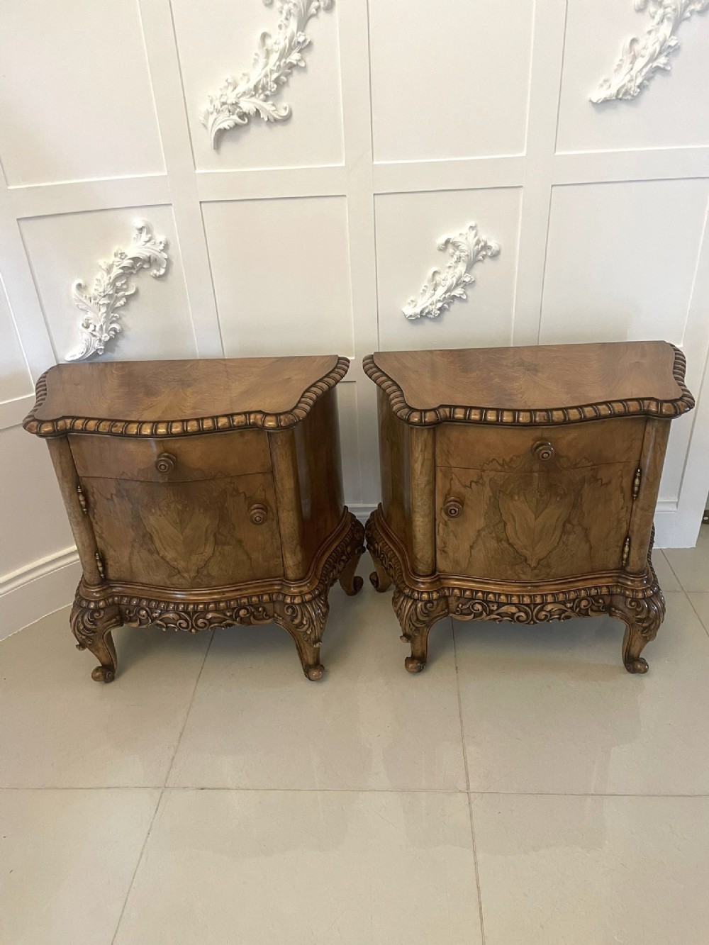 Outstanding Quality Pair of Antique Figured And Carved Walnut Bedside Cabinets