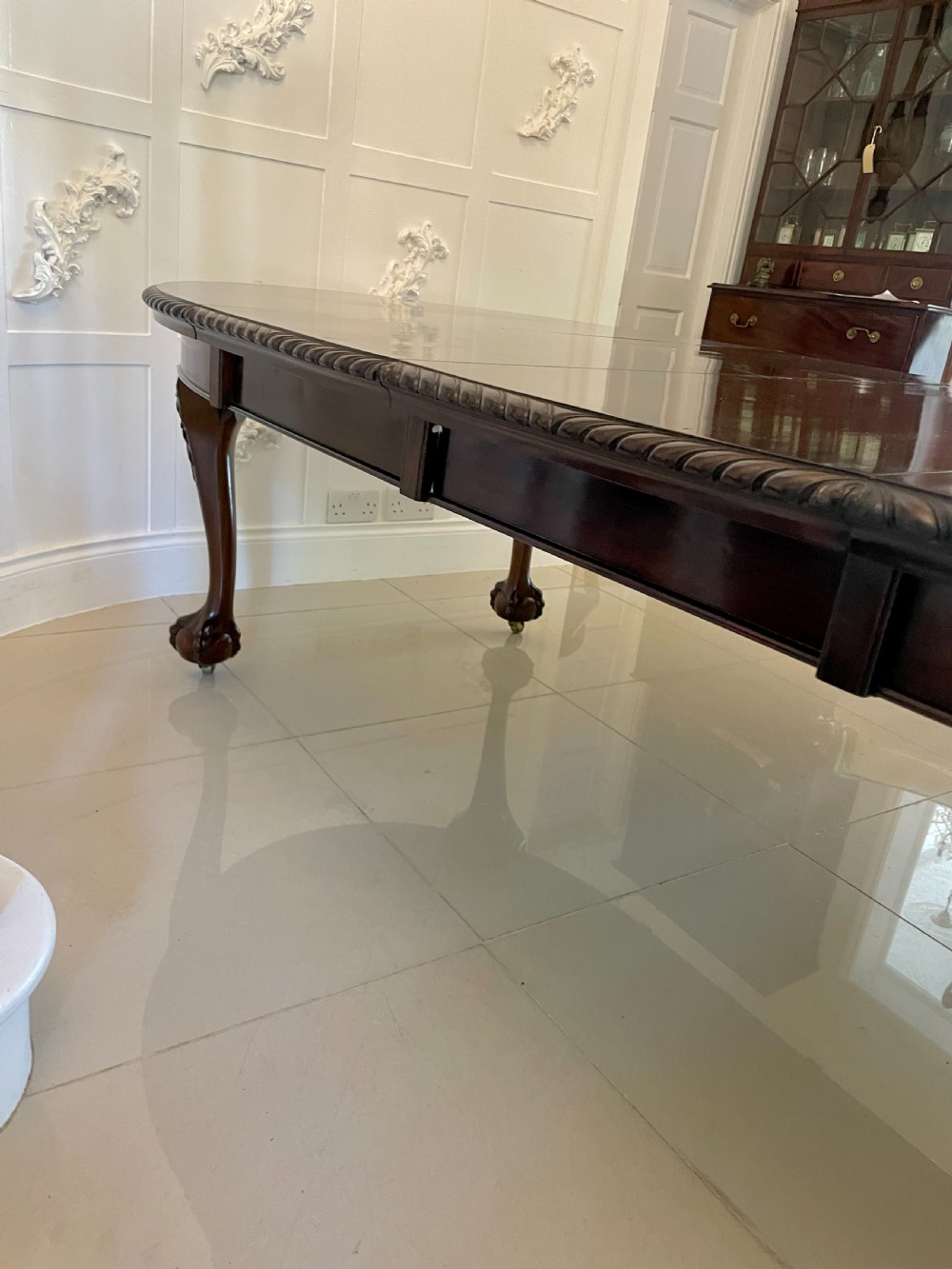   Antique Victorian Quality Carved Mahogany Extending Dining Table 73 x 121 x 247cm
 View VII