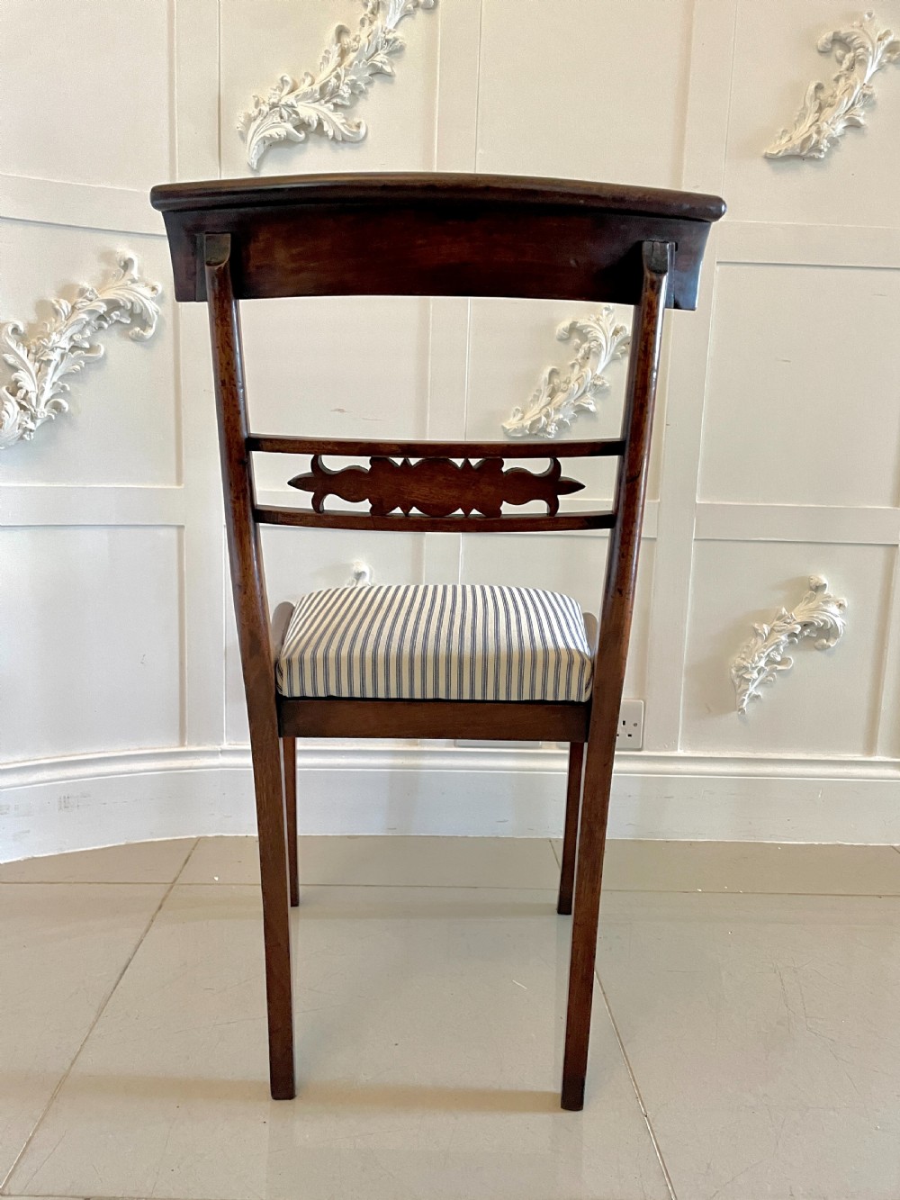   Fine Quality Set of 10 Antique Regency Mahogany Dining Chairs 
 View XIII