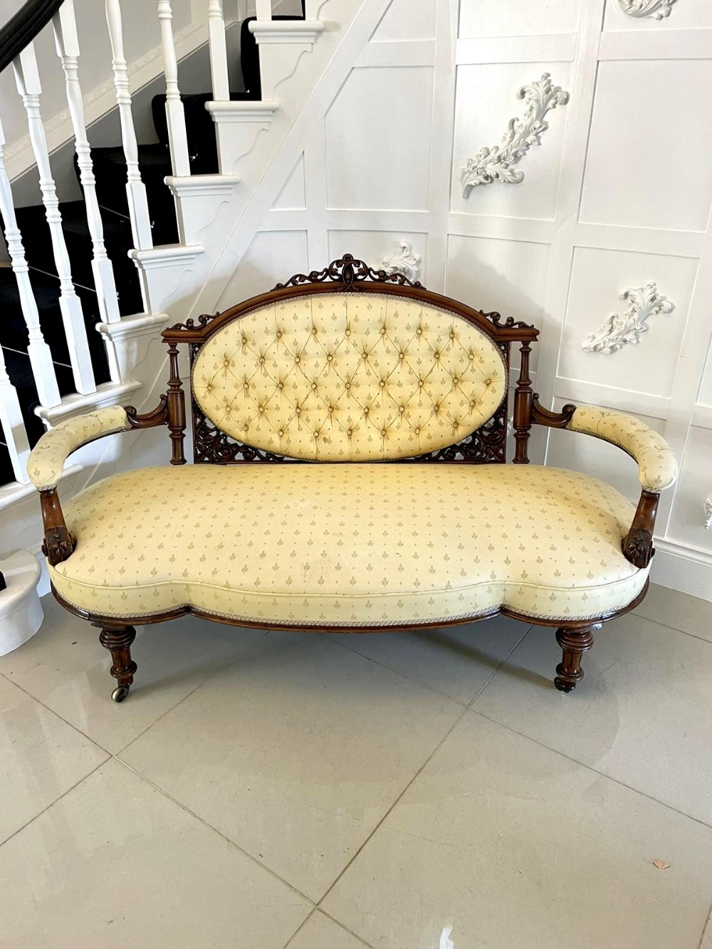 Antique Quality 19th Century Victorian Carved Walnut Settee