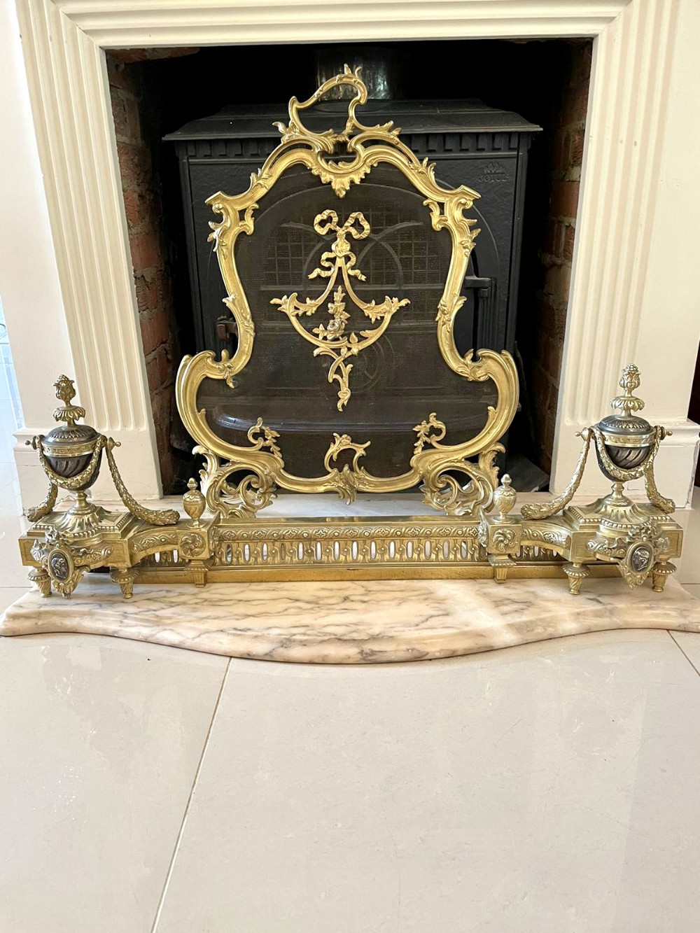Outstanding Quality French 19th Century Ornate Gilt Ormolu Fire Screen