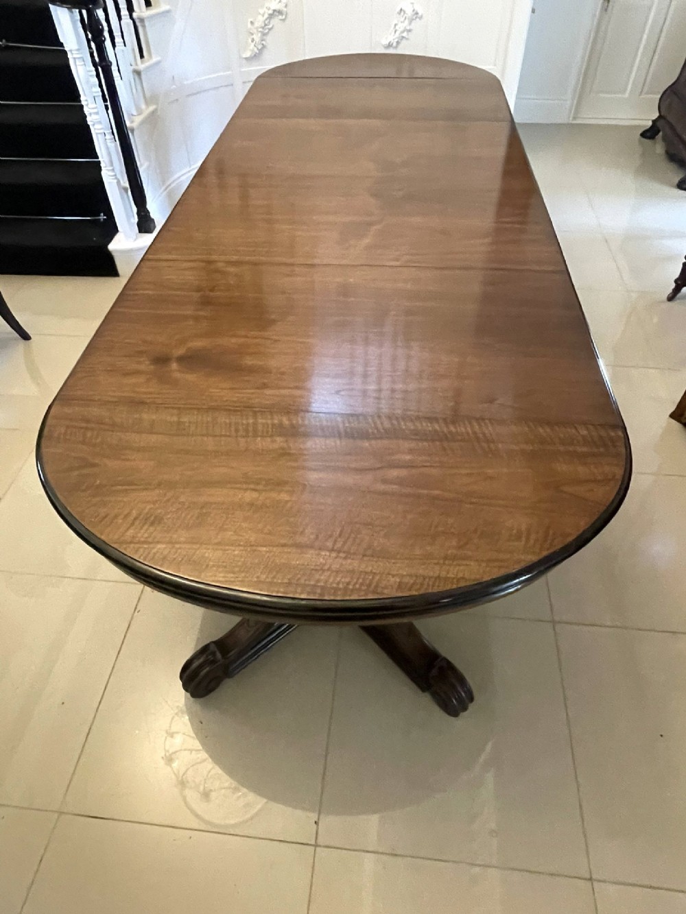 Outstanding Quality Large Antique Victorian Figured Walnut Extending Dining Table H 73 x W 121 x D 329cm 
