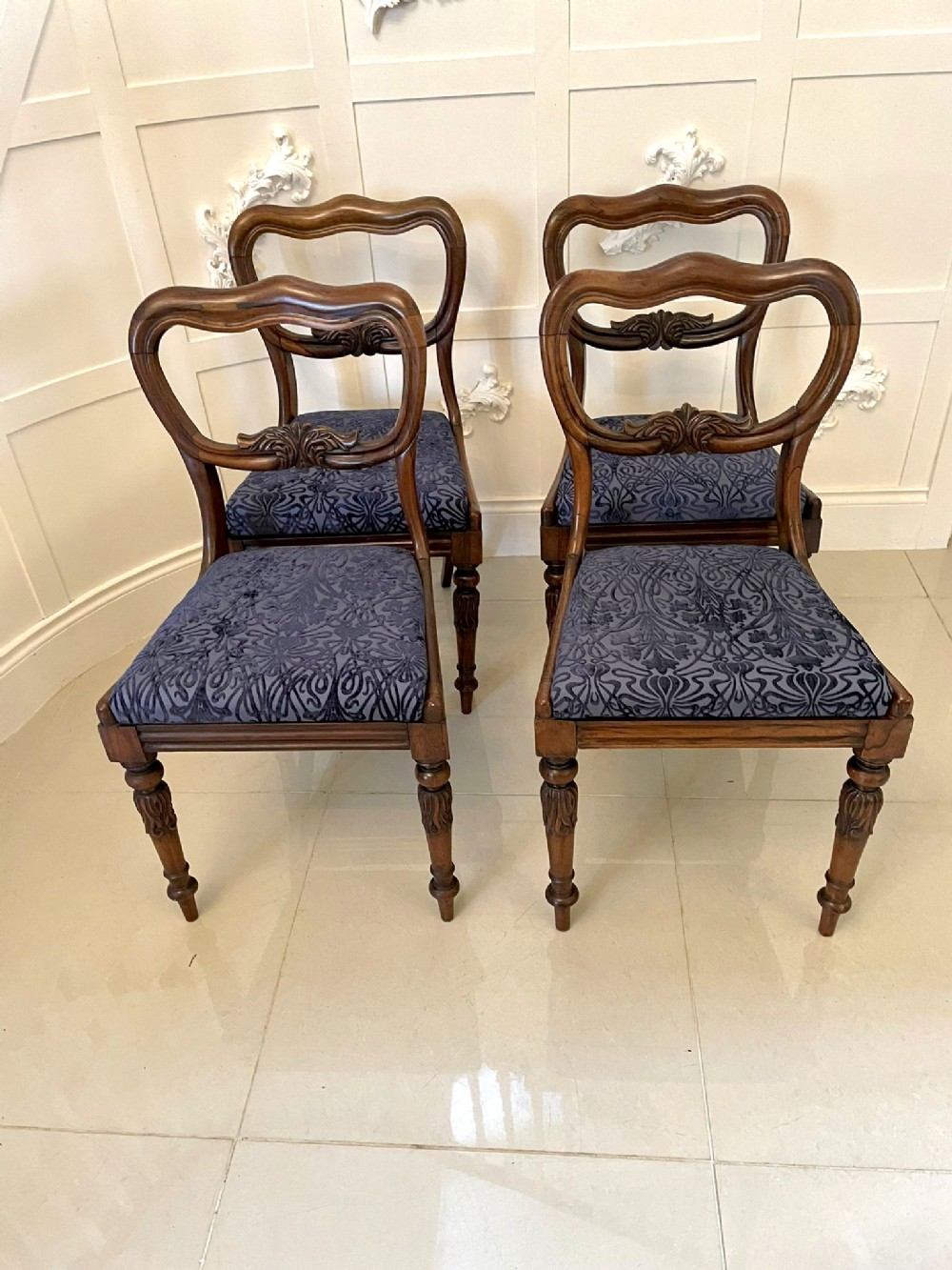 Quality Antique Victorian Rosewood Set of Four Dining Chairs 