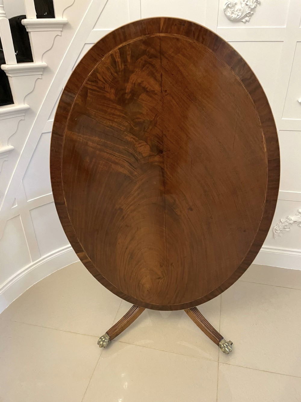 Superb Quality Antique George III Mahogany Oval Centre Table 