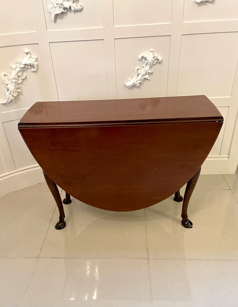 Quality 18th Century Antique George III Mahogany Irish Drop Leaf Table 