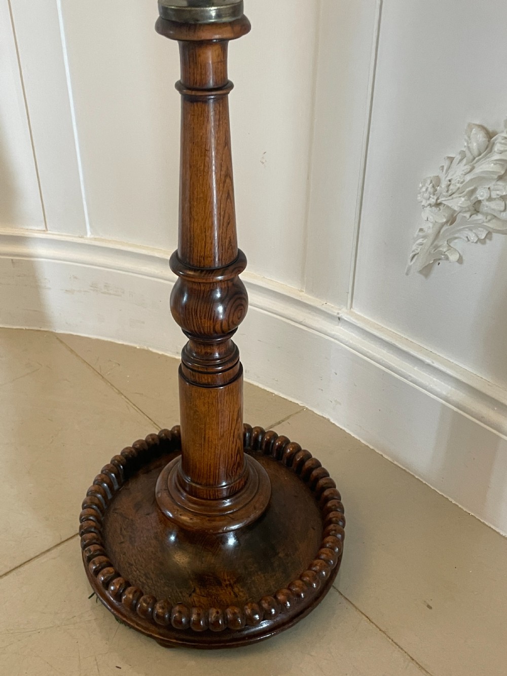 Unusual Antique Victorian Quality Burr Walnut Lamp Table  View III