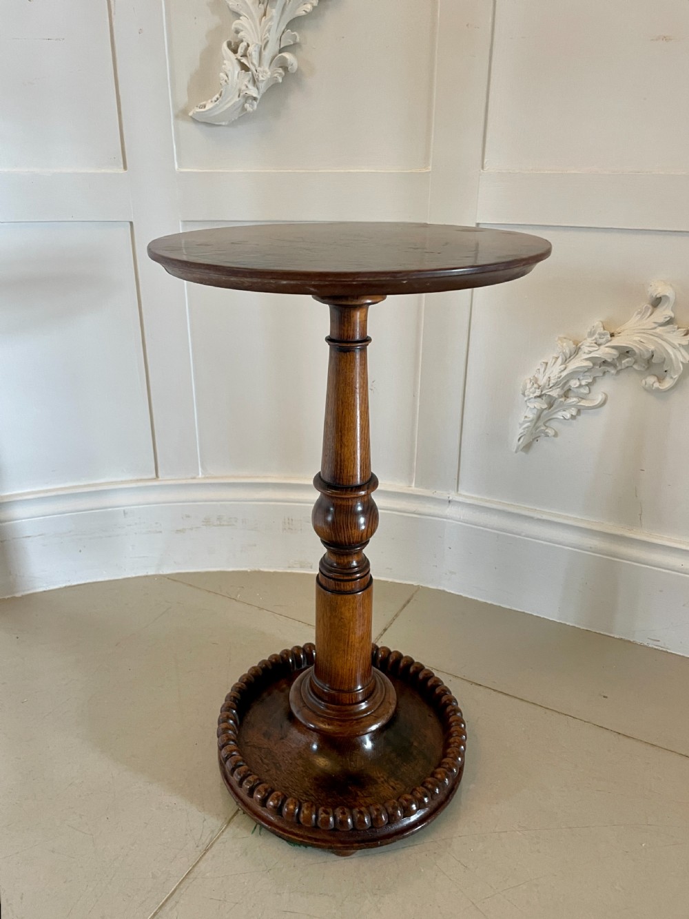 Unusual Antique Victorian Quality Burr Walnut Lamp Table  View XI
