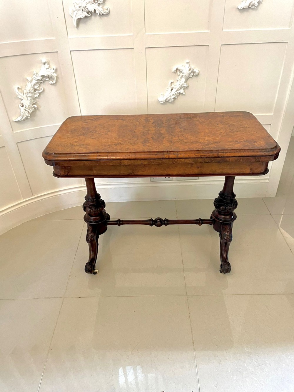 Quality Antique Victorian Burr Walnut Card/Side Table 