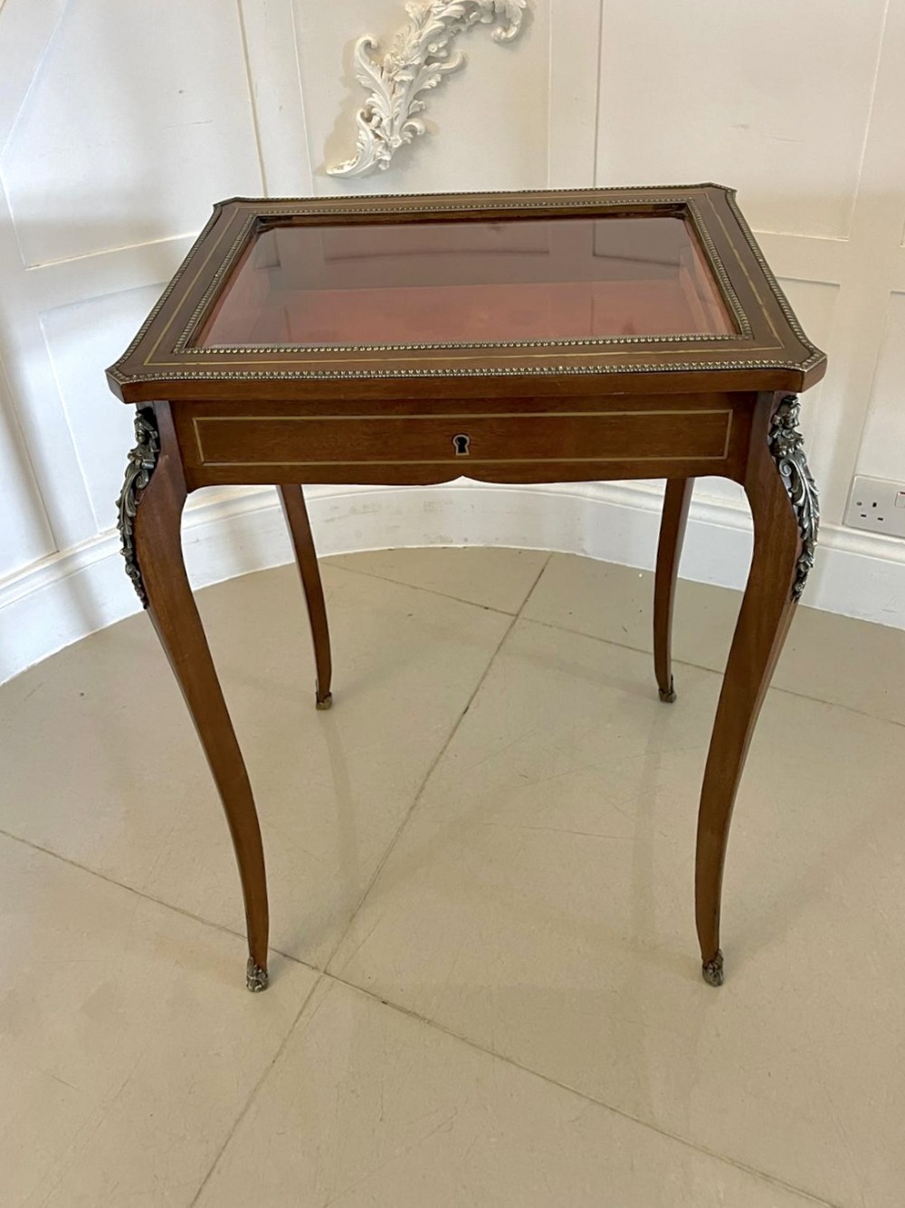 Antique 19th Century French Quality Brass Inlaid Mahogany Bijouterie Cabinet