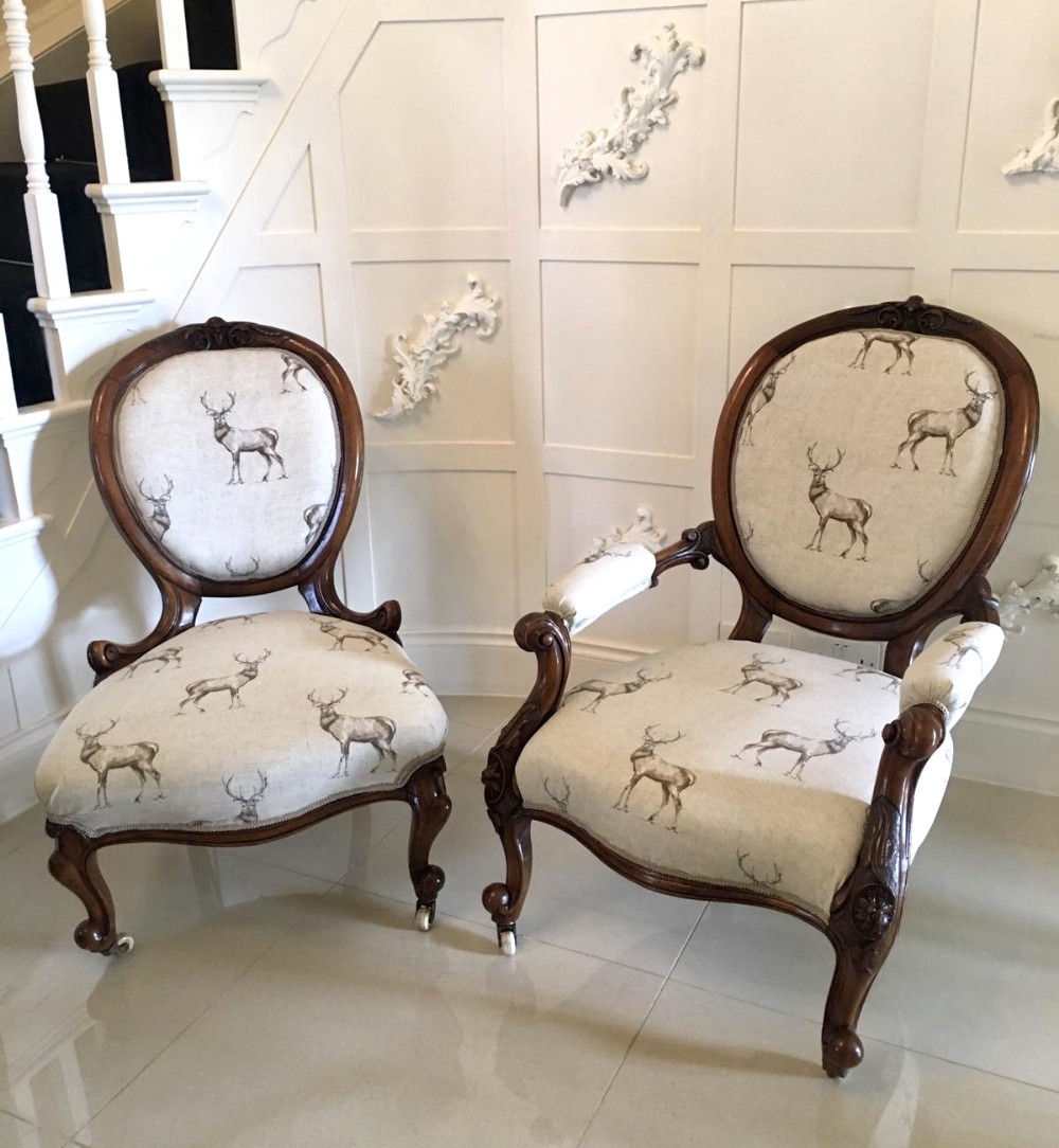  Fine Pair of Antique Victorian Carved Walnut Chairs