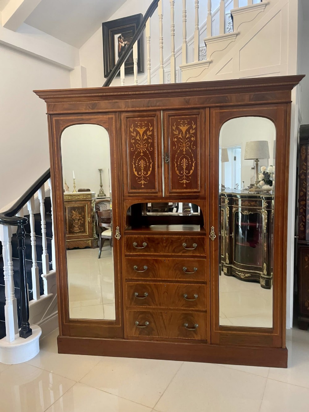  Large Antique Edwardian Quality Mahogany Marquetry Inlaid Wardrobe 