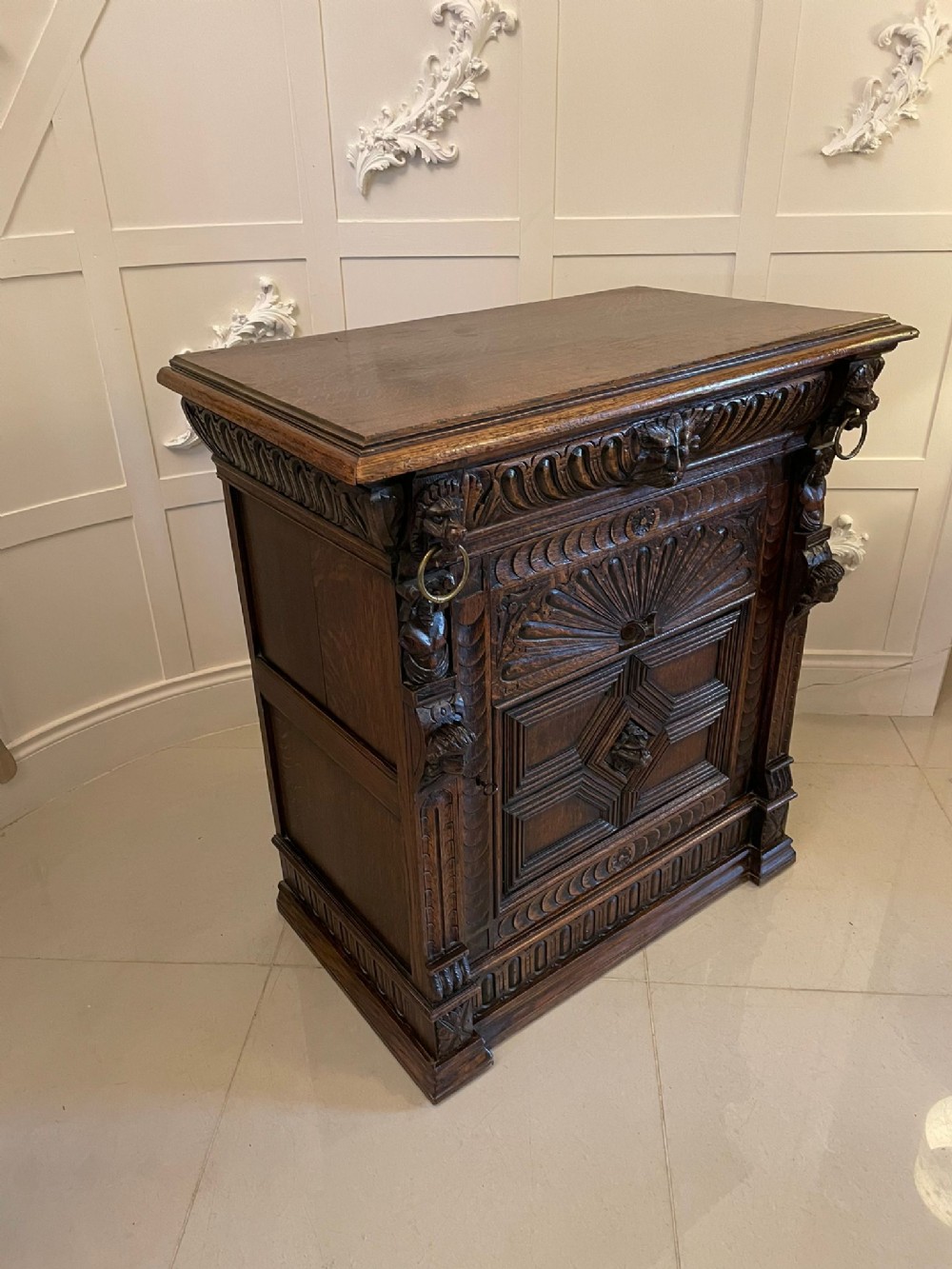 Antique Victorian Quality Carved Oak Hall Cabinet 