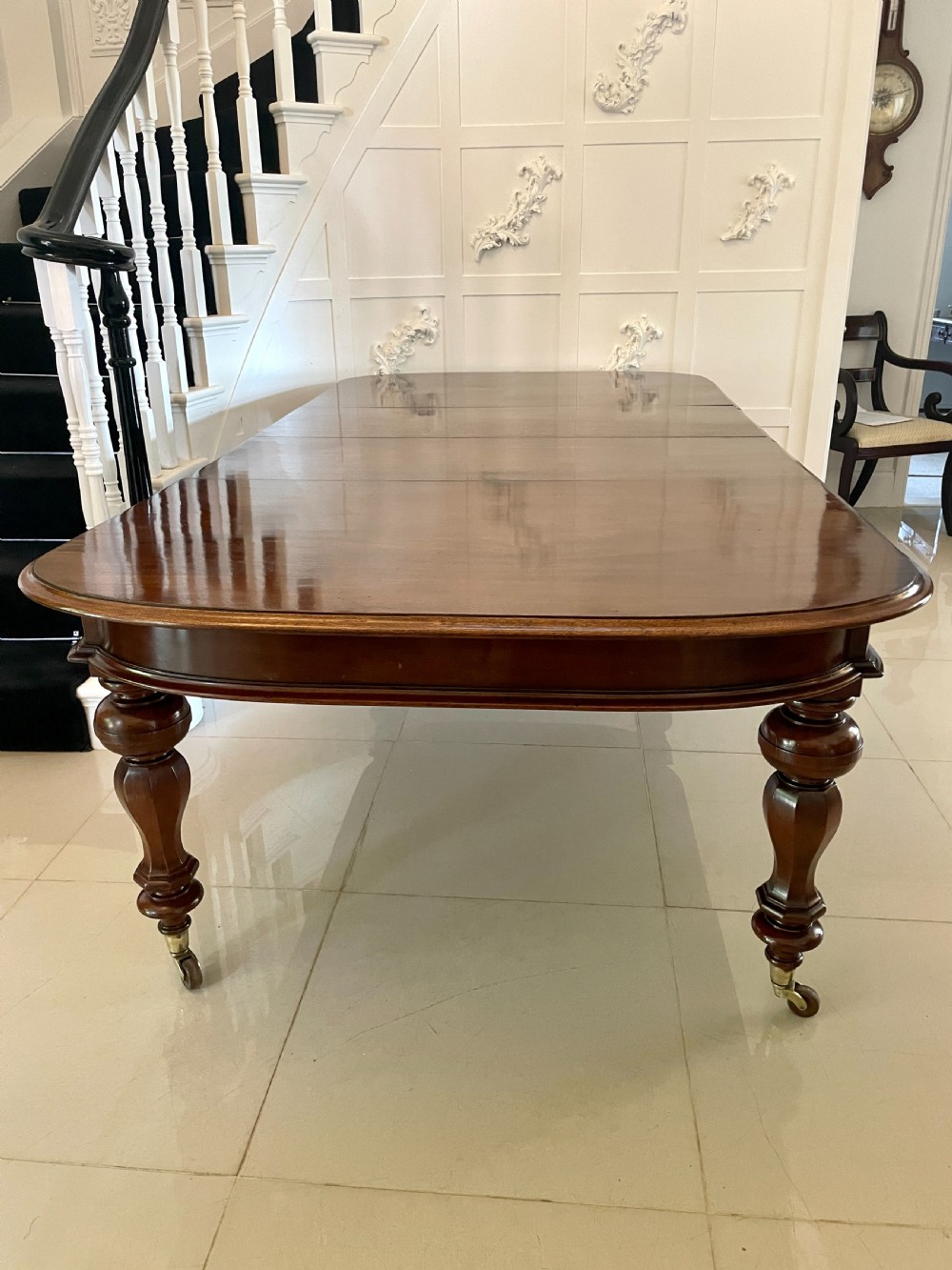 Superb Quality Antique Victorian Figured Mahogany Extending Dining Table 74 x 120 x 241cm View XX