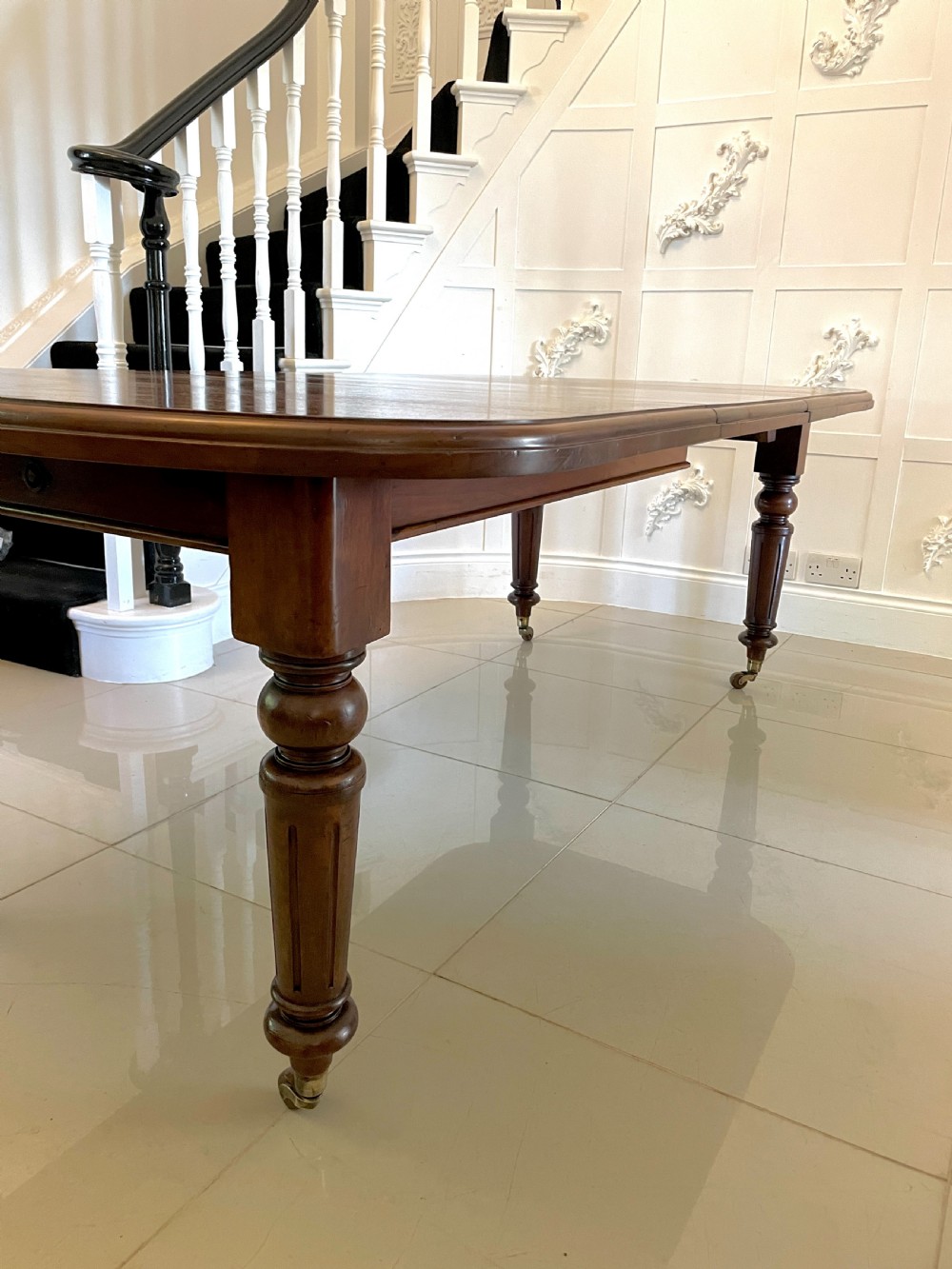 Antique Victorian Quality Mahogany Extending Dining Table 73 x 105 x 206cm View XVII