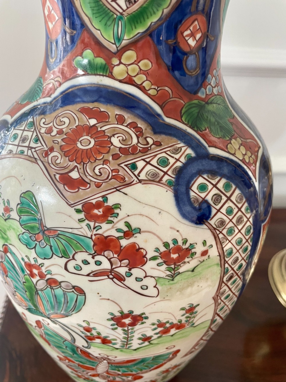 Pair of Antique Japanese Quality Imari Vases  View XIV