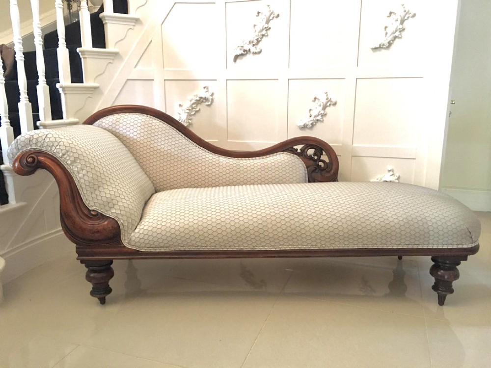 Quality Antique Victorian Carved Chaise Longue