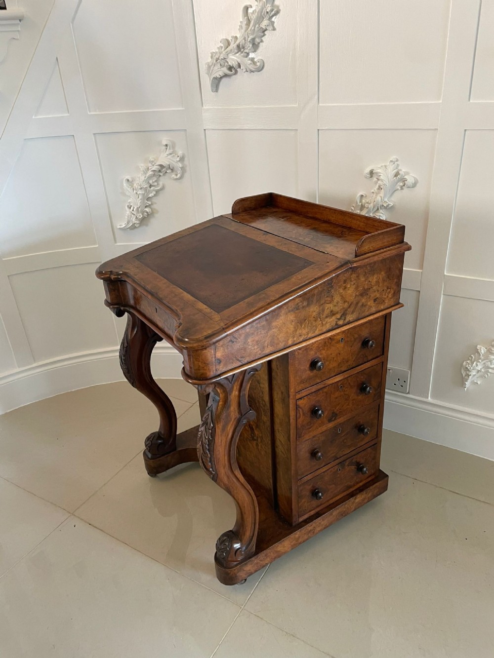 Quality Antique Victorian Burr Walnut Freestanding Davenport