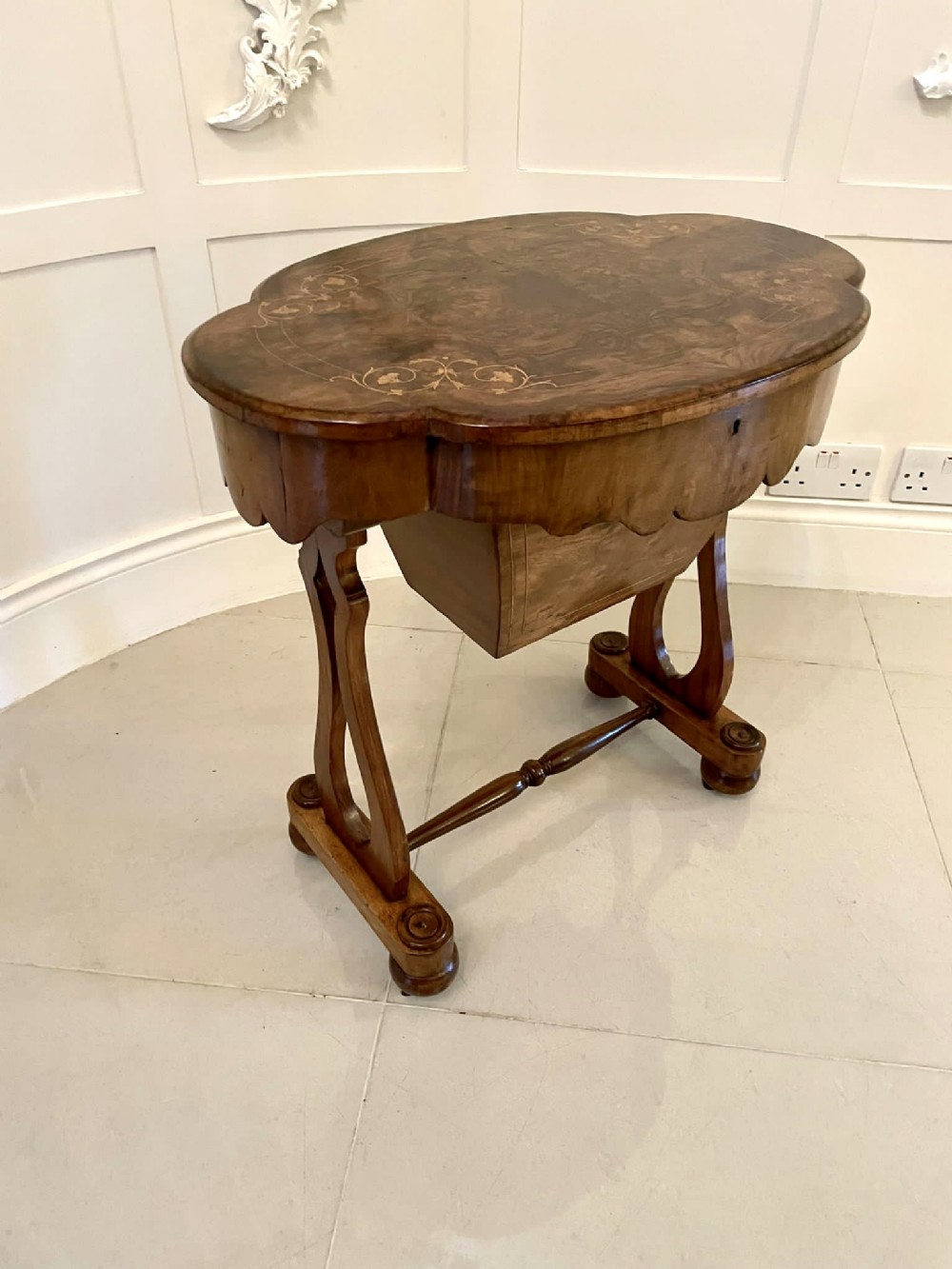 Quality Antique Victorian Burr Walnut Inlaid Work Table