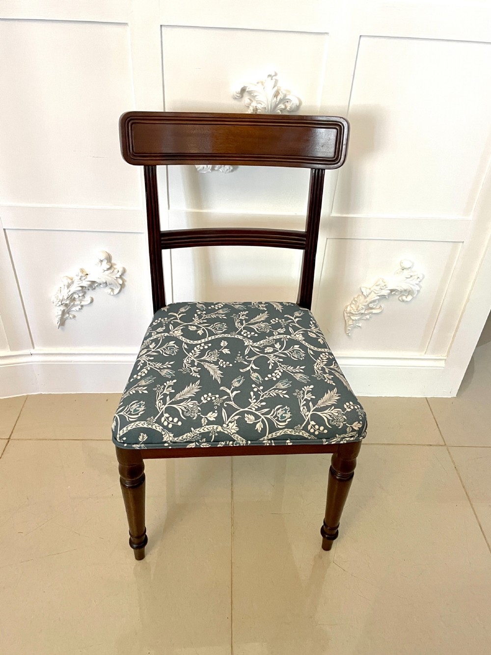  Fine Quality Set of 8 Antique George III Mahogany Dining Chairs  View XX
