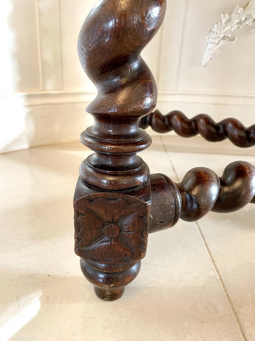 Antique Victorian Quality Carved Oak Freestanding Centre Table  View VII
