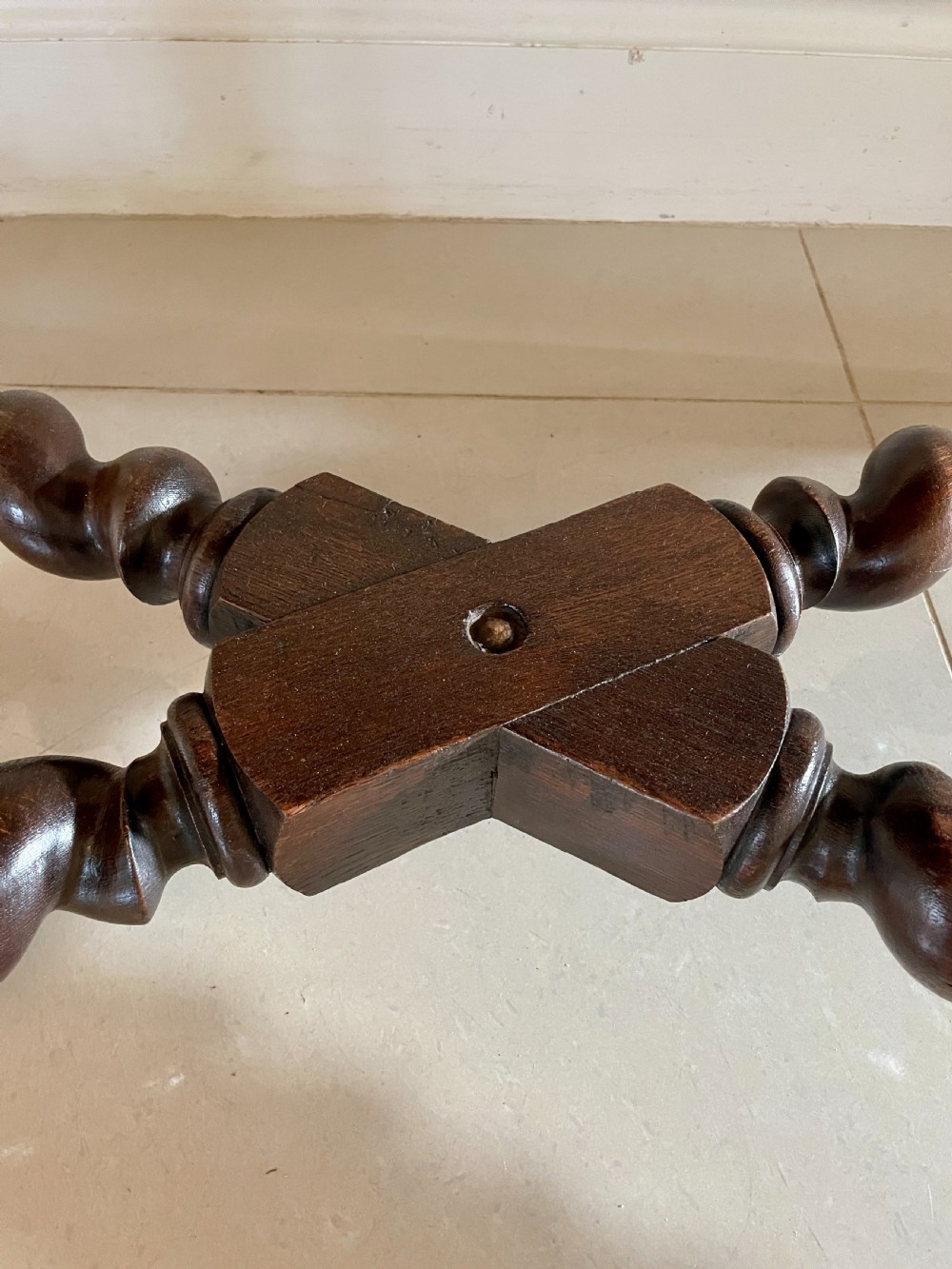 Antique Victorian Quality Carved Oak Freestanding Centre Table  View IX