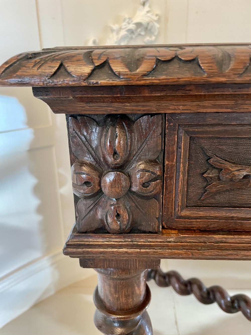 Antique Victorian Quality Carved Oak Freestanding Centre Table  View XII