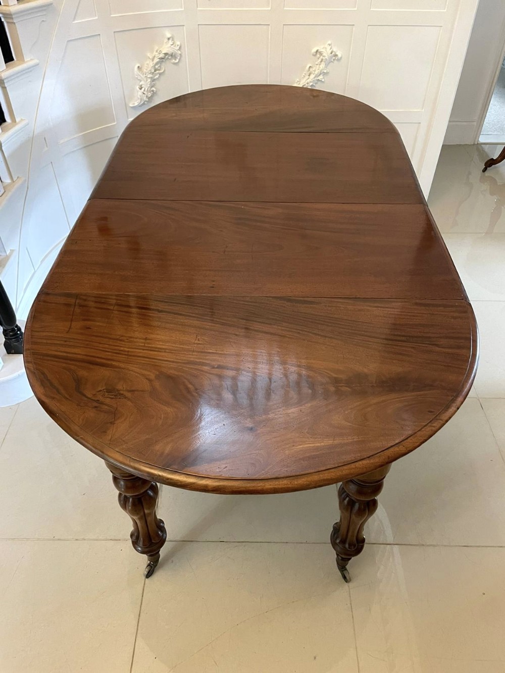 Quality Antique 8 Seater William IV Mahogany Extending Dining Table