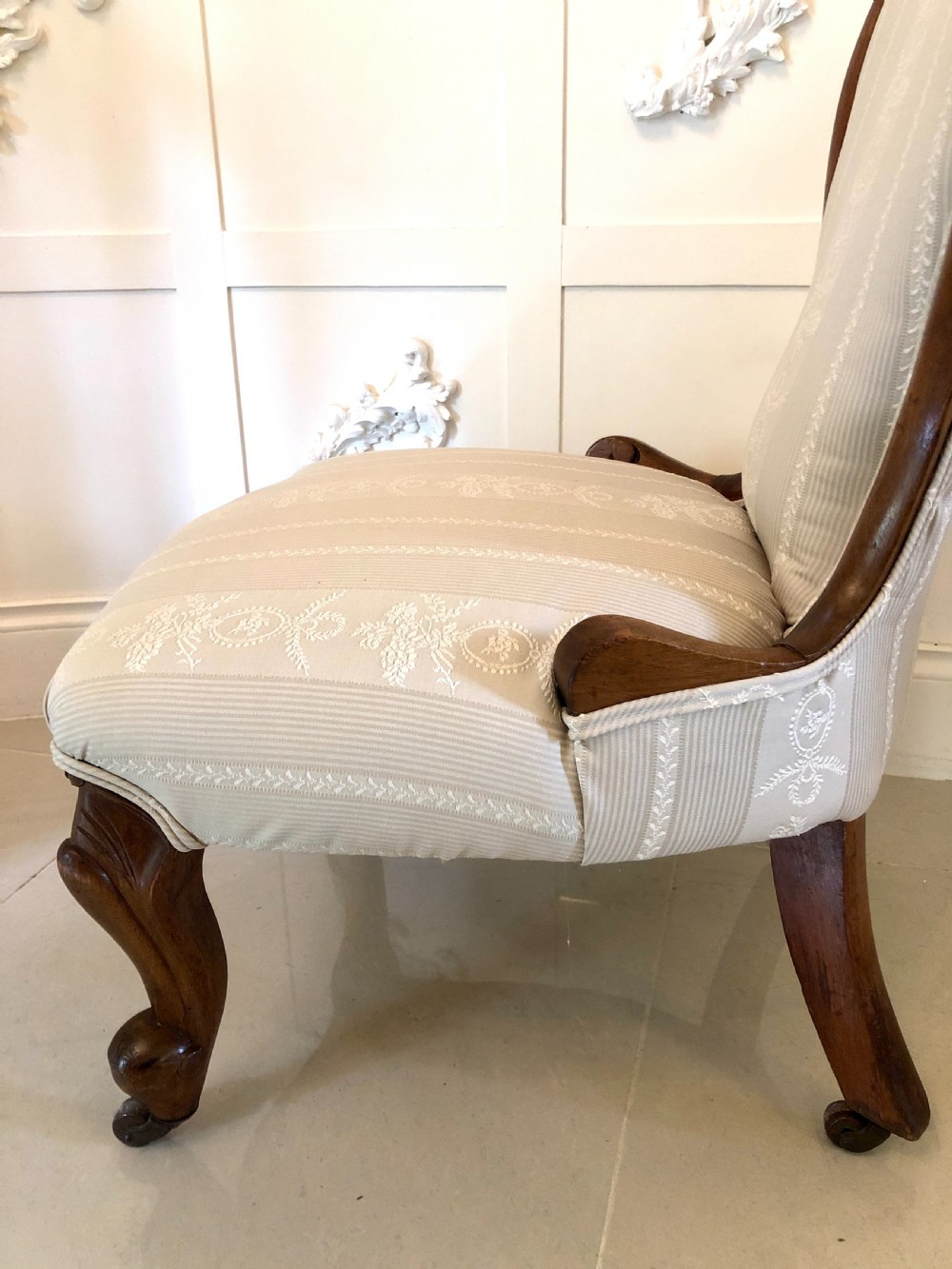 Antique Victorian Walnut Spoon Back Ladies Chair View II