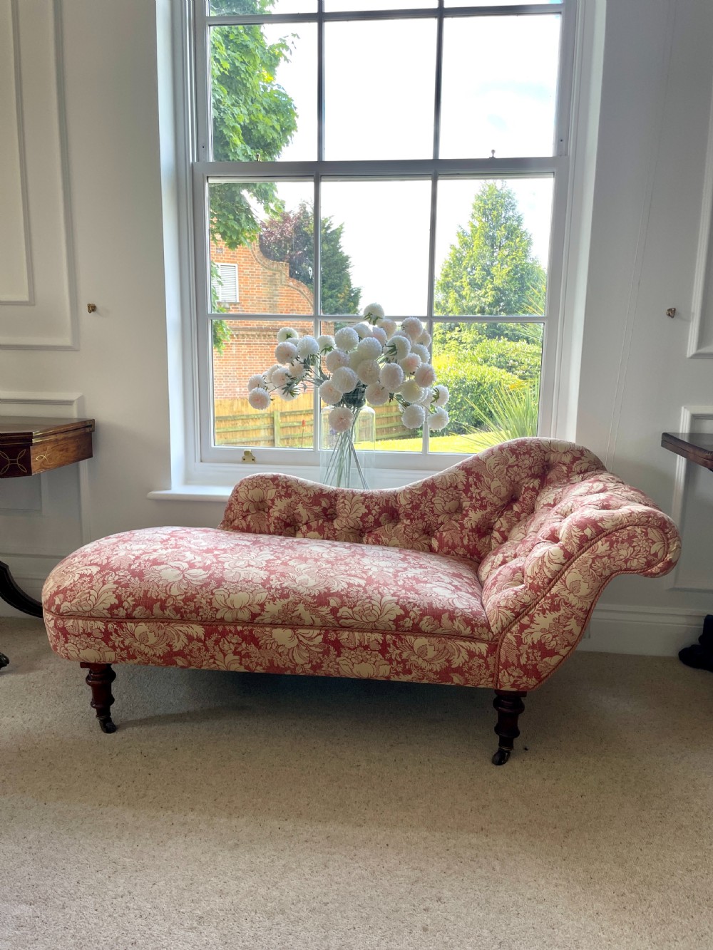  Antique Victorian Quality Walnut Turned Leg Chaise Lounge View V