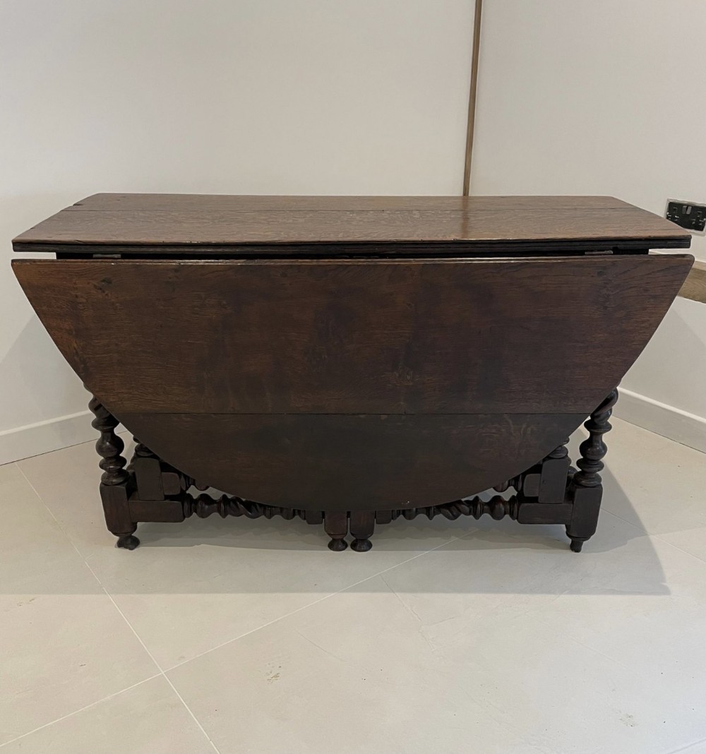 Large Antique 17th Century Quality Oak Double Gate Leg Table