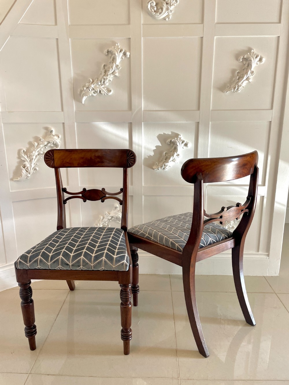 Antique Set of 8 Quality George III Mahogany Dining Chairs  View XXII