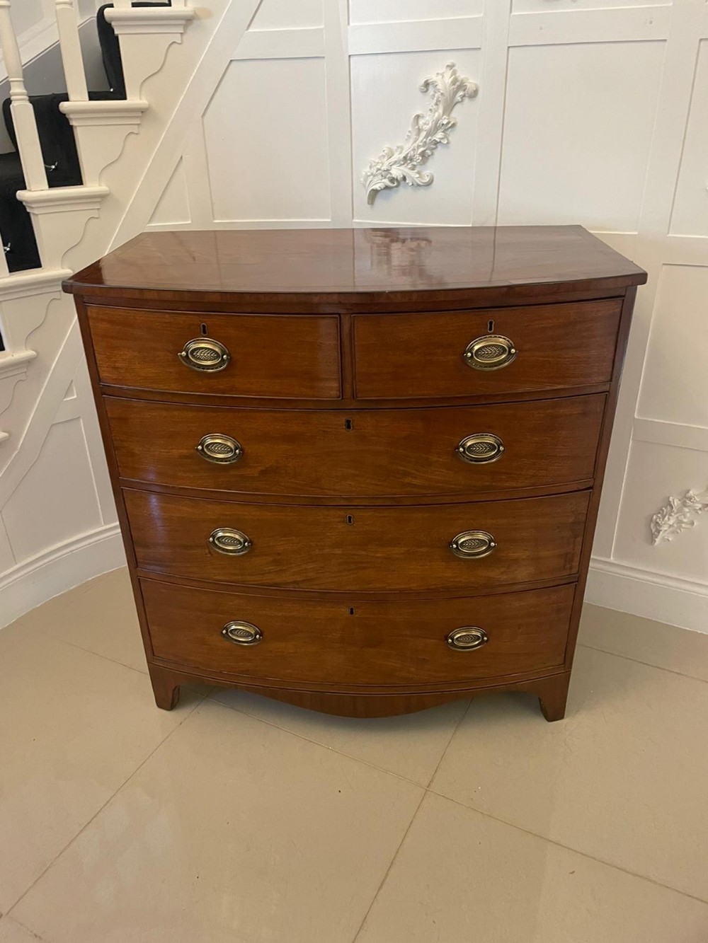 Antique George III Quality Figured Mahogany Bow Front Chest of 5 Drawers 