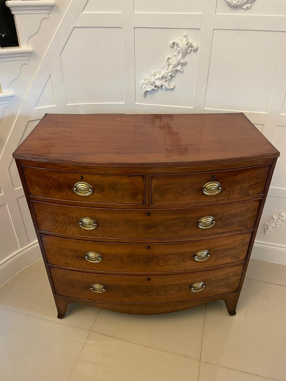 Antique George III Quality Mahogany Bow Front Chest of 5 Drawers 