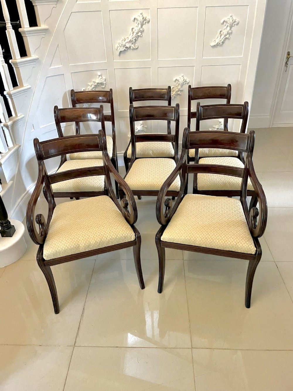 Fine Quality Set of 8 Antique Regency Mahogany Brass Inlaid Dining Chairs 
