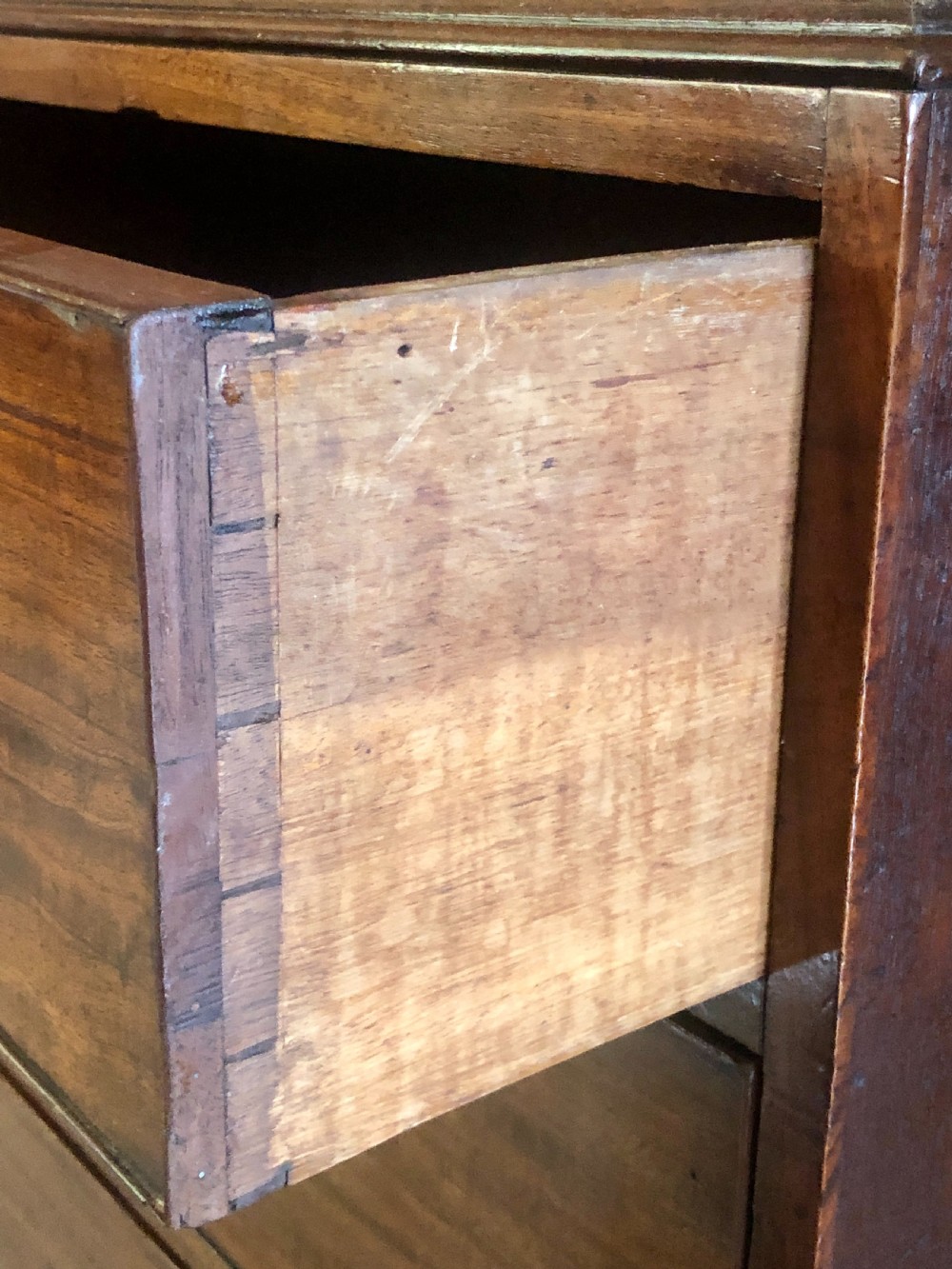 Antique 18th Century George III Quality Mahogany Linen Press View IV