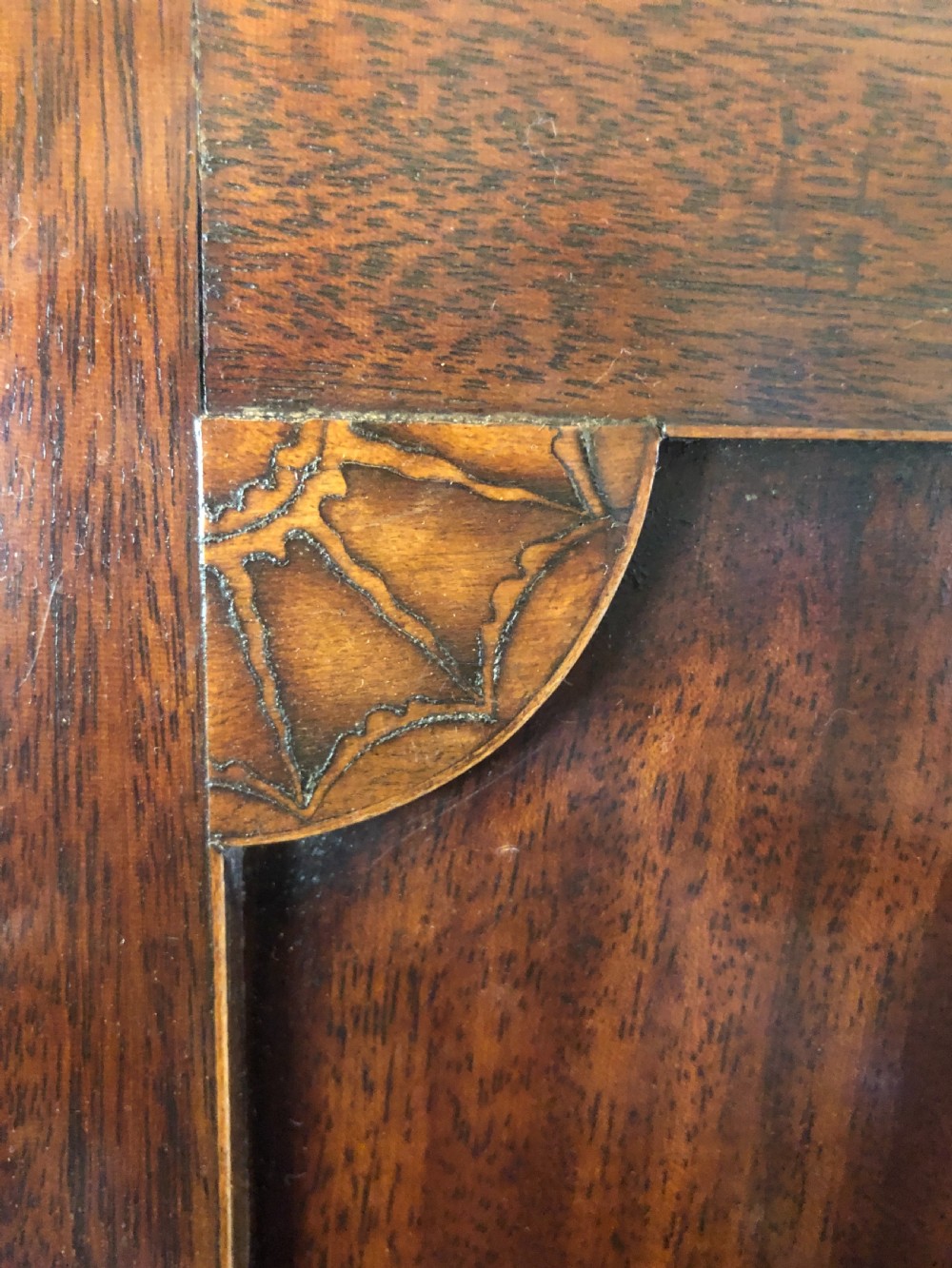Antique 18th Century George III Quality Mahogany Linen Press View XI