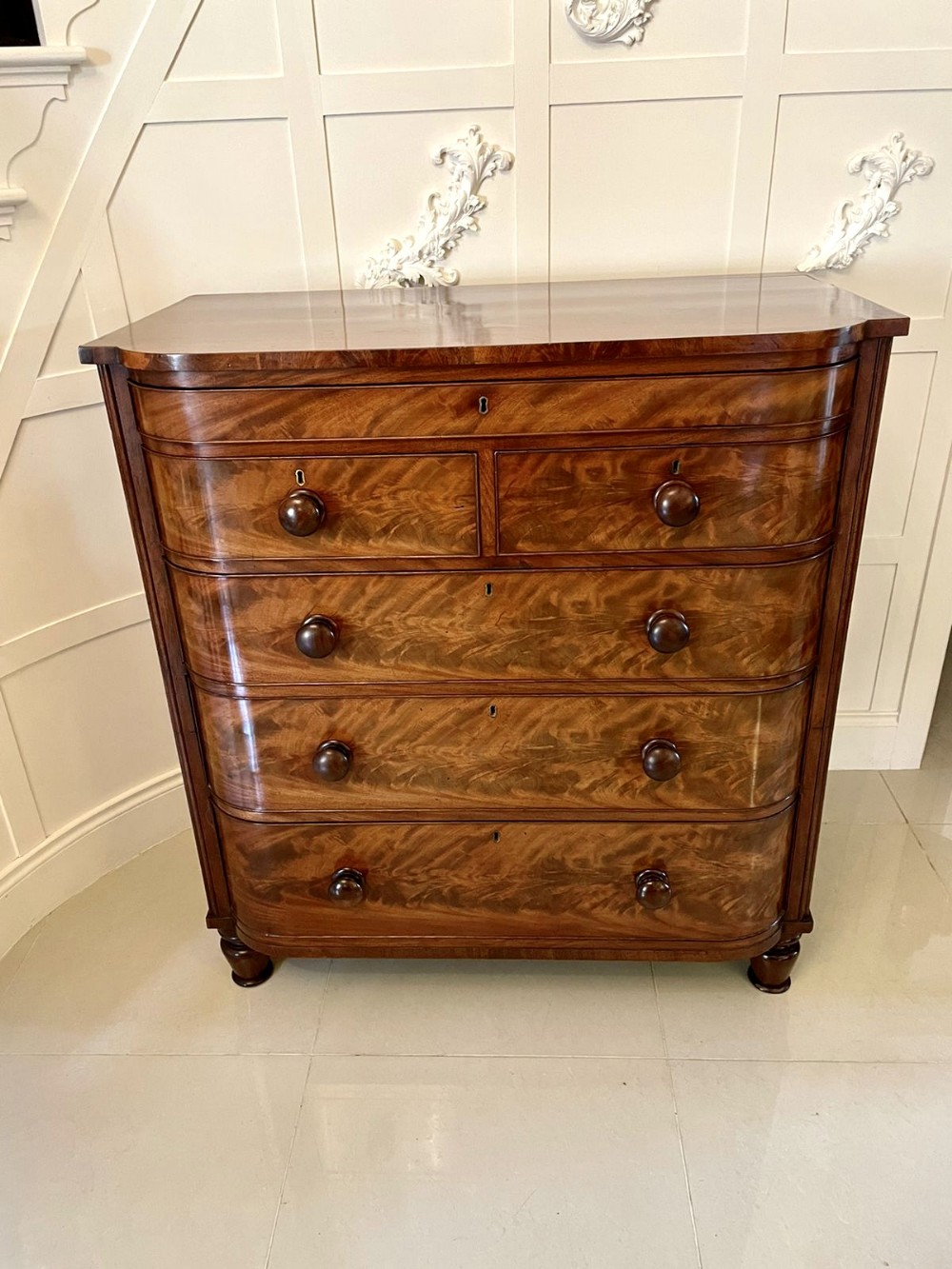 Quality Antique Regency Figured Mahogany Bow Fronted Chest of Drawers 