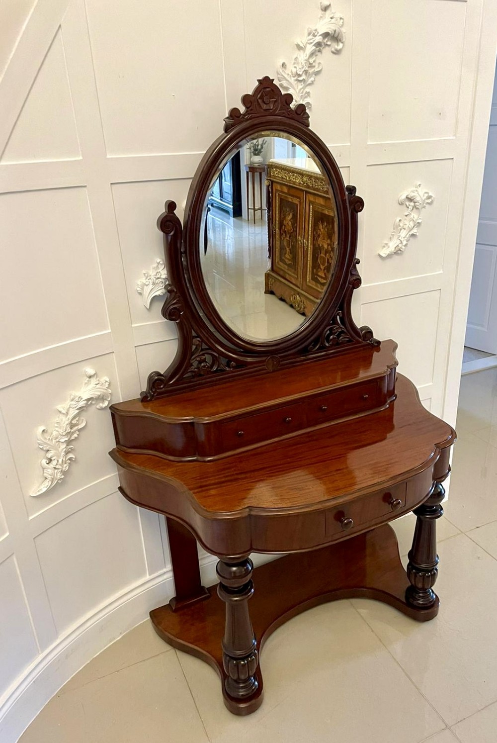 Antique Victorian Quality Mahogany Dressing Table 