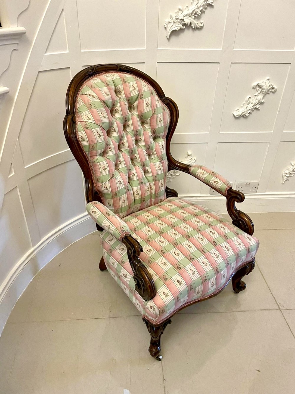 Antique Victorian Quality Carved Walnut Armchair