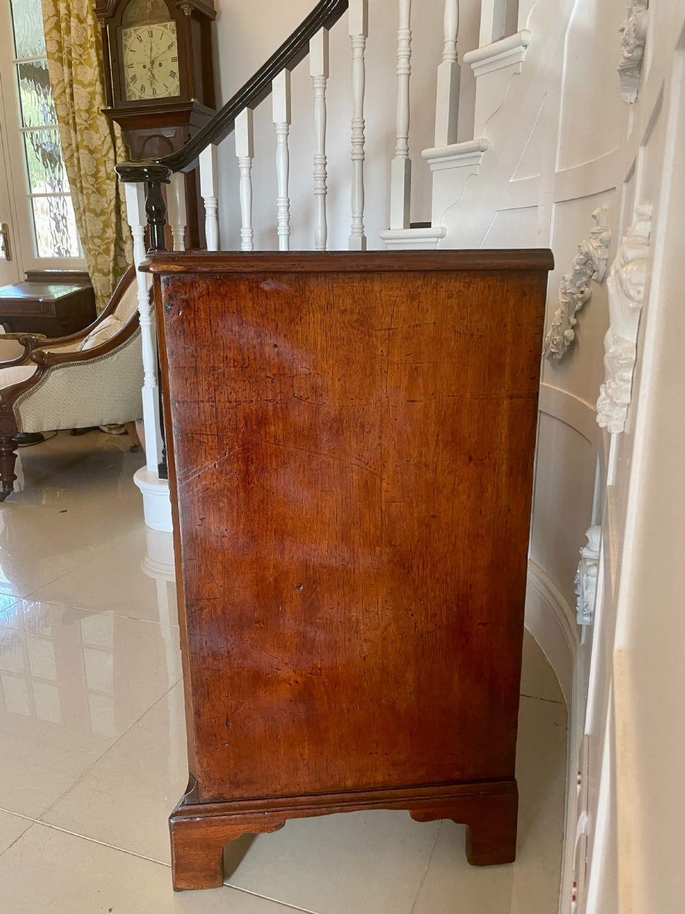 Antique George III Quality Mahogany Serpentine Fronted Chest of Drawers  View XIV