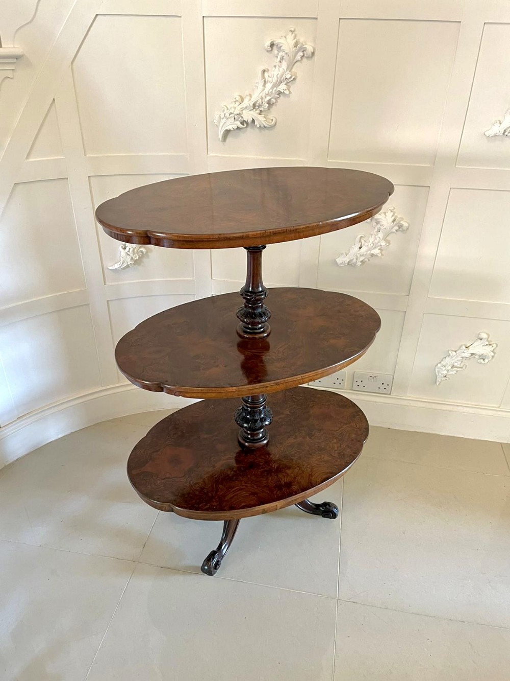 Unusual Antique Victorian Quality Burr Walnut Dumb Waiter