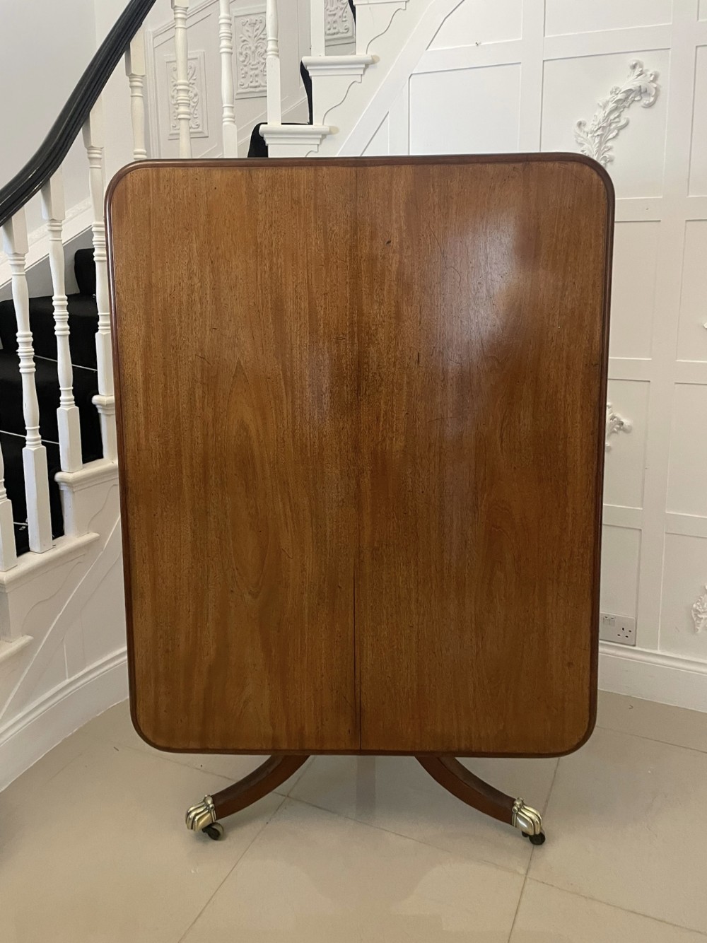 Antique Regency Quality Figured Mahogany Centre/ Dining Table 
