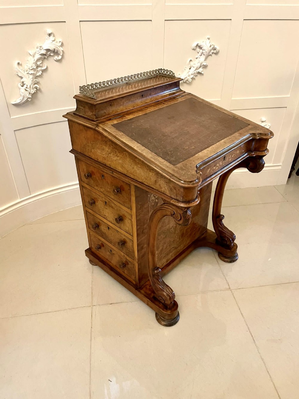 Antique Victorian Quality Burr Walnut Inlaid Freestanding Davenport 